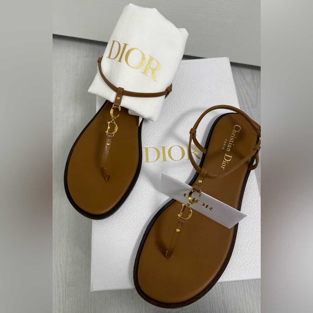 C’Est Dior Tan Leather Sandals